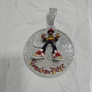 สร้อยคอเงินสีขาวและสีทองพร้อมจี้ตัวอักษรแนวฮิปฮอปประดับเพชรโมอิสซาไนต์สำหรับงานเลี้ยงแบบ925ตามสั่ง - Product Image 4