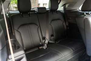 Noir, Occasion, 2024, CX-90, 3.3 Turbo Premium, Transmission intégrale, Jantes en alliage R18, Sièges en cuir, Système de navigation, Sièges rangée trois - Product Image 4