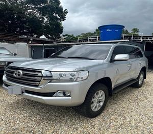 Usado 2019 Toyotaaaas La_nd Cru_iserrrs 200 - Product Image 1