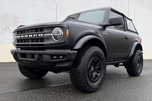 Ford Bronco Black Diamond Plus 2022 d'occasion en excellent état, sans accident, conduite à gauche/droite - Product Image 5