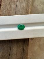 9X7mm Émeraude Zambienne Naturelle Bonne Couleur Lustre 1.79 Carat Lâche Pierre Précieuse Coupe Ovale pour la Fabrication de Bijoux Émeraude Naturelle.