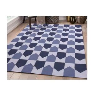 Magnifique tapis décoratif en laine Tapis du fabricant indien Exportateur Tapis réconfortant en laine Espaces extérieurs Hôtels - Product Image 1