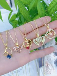 Collana Cuore per Mamma all'Ingrosso, Placcata in Oro 18k con Pendente d'Amore in Zirconia Cubica, Gioiello Delicato per Regalo alla Festa della Mamma - Product Image 2