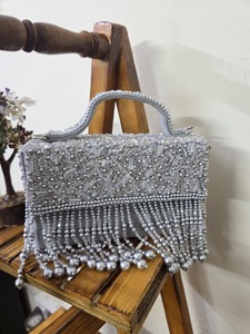 กระเป๋าคลัทช์สำหรับงานกลางคืนสุดหรู ขายดี ผลิตจากเรซิ่น กันน้ำ คุณภาพพรีเมียม แฟชั่นทันสมัย สวยสง่า สำหรับผู้หญิง  ผู้จัดจำหน่ายคุณภาพสูงสำหรับการสั่งซื้อจำนวนมาก - Product Image 2