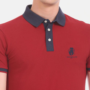 Dernière collection de chemises décontractées pour hommes, motif uni, tissu tricoté, manches courtes, avec couleur et logo personnalisés - Product Image 2