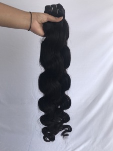 Bonne Qualité de Cuticule Vierge Brute Non Transformée Alignée Bonne Densité Vague de Corps Cheveux Humains Pour Les Femmes Noires Extensions de Cheveux Bundles - Product Image 5