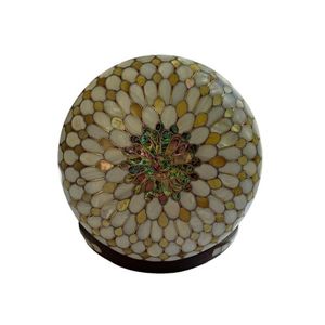 Boîte cadeau en nacre de luxe de haute qualité forme ronde pour cadeaux de vacances décor à la maison Vietnam boîtes de rangement en gros et bacs - Product Image 1