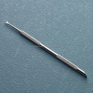 Pousse-cuticules double tête en forme de fer à cheval, en acier inoxydable, réutilisable, pour le nettoyage des ongles, le retrait du vernis et l'élimination des peaux mortes - Product Image 5