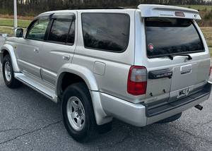 SUV 4x4 Toyota Hilux Surf S.S.R-G Wide 1999 d'occasion en excellent état à vendre - Product Image 3
