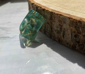 Anneaux en résine acrylique de forme ronde, fabriqués à la main, anneaux d'amour pour femmes, bijoux de fête, vente en gros au meilleur prix - Product Image 4