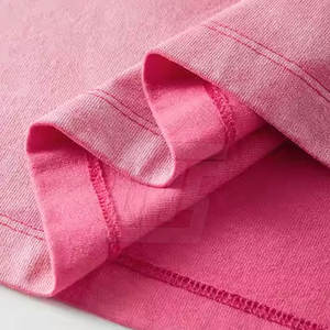 เสื้อยืดโอเวอร์ไซส์ทรงหลวมสไตล์วินเทจสำหรับผู้ชาย ลุคย้อนยุค เหมาะสำหรับชุดลำลองและสตรีทแวร์ - Product Image 4