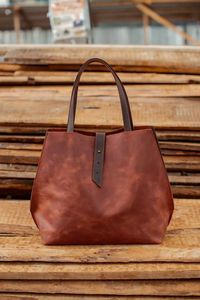 Sac à main en cuir de vache véritable avec logo personnalisé pour femmes Fournitures en vrac Fermeture à glissière à bas prix avec deux poignées/sangles - Product Image 6