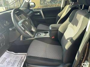 Toyota 4-Runner SR5 4dr SUV 2024 d'occasion ( - Product Image 4