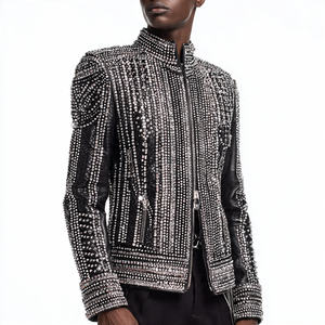 Letterman Veste de motard cloutée argentée pour hommes OEM Vestes en cuir à strass pour hommes Vêtements de mode d'hiver Veste cloutée argentée pour hommes - Product Image 5