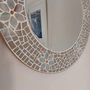 Marco de espejo de mosaico de pared redondo de nácar barroco moderno de Venta caliente para baño para decoración del hogar y decoración del hogar - Product Image 4