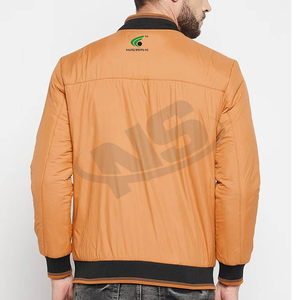 Vente en ligne Veste Letterman de couleur unie de qualité supérieure pour les hommes vêtements d'hiver uniques dernière conception de vêtements de mode de rue - Product Image 2