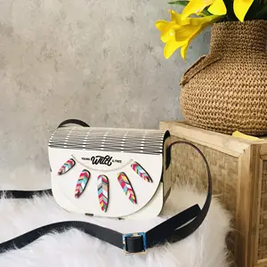 Wholesale Women/Girls Handbags/ Boho Pattern Wood Handbags with Long Leather Strap Price from Factory