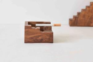 Cendrier carré en métal portable, fabrication directe, cendrier vintage européen en stock à prix avantageux - Product Image 4