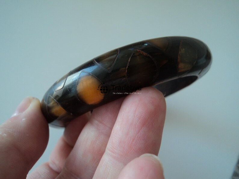 Available in Different Color