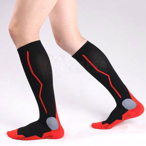 Chaussettes de football ajustables à séchage rapide respirantes légères de haute qualité pour hommes Chaussettes de football - Product Image 4