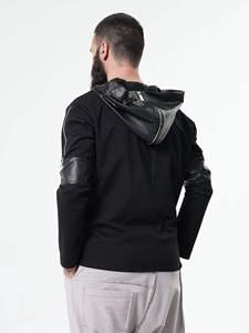 Veste à capuche en cuir pour hommes avec logo personnalisé OEM Sweat à capuche en cuir PU fonctionnel brodé pour femmes - Product Image 4