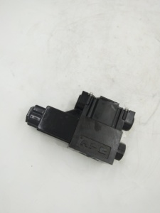 Vanne hydraulique directionnelle Dofluid DFA-02-3C4-A220-35C DFA-02-3C2-A220-35C DFB-03 DFB-02 électrovanne proportionnelle DFA - Product Image 1