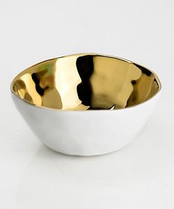 Tazón de comida decorativo para el hogar con diseño fabuloso, tazón de comida de color blanco de metal de tamaño personalizado para utensilios de cocina, tazón de comida de mesa - Product Image 1