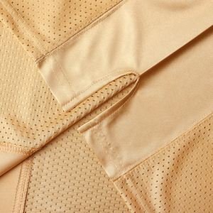 Maillot de football d'équipe personnalisable de haute qualité maillot de football de club en gros avec manches courtes et vêtements d'équipe avec nom de joueur - Product Image 3