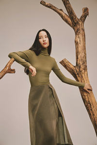 Precio más barato Encantadora colección de otoño Grove Suéter de cuello alto Ropa de mujer Estilo elegante Hecho en Vietnam - Product Image 3