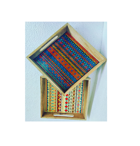 Produit Offre Spéciale Plateau en bois et imprimé de forme ronde et plateau de service pour la maison et la décoration-Taille 12 pouces - Product Image 6