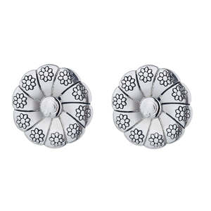 Orecchini a lobo in oro rosa con diamanti e design floreale per donne alla moda - Product Image 1