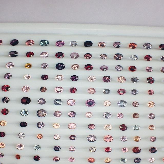 สีเหลือง