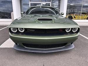 พร้อมส่งมอบ รถยนต์ Dodge Challenger R/T Scat Pack RWD Hemi 6.4L V-8 รุ่นปี 2019 2020 พร้อมกระบอกสูบ ระบบเกียร์อัตโนมัติ เบนซิน - Product Image 3