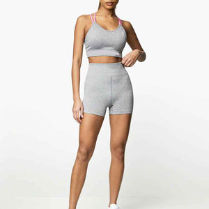 2025 nuevo estilo deportes Fitness mujeres Yoga conjuntos Yoga sujetador pantalones cortos conjunto al por mayor personalizado Sexy Yoga apoyo deporte Top Fitness sujetador - Product Image 4