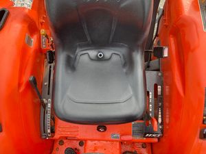 Tractor Cargador de Ruedas 4x4 L3301 en Perfectas Condiciones, 210 CV, Tractor Oruga con Más de 50.000 Horas, Origen Francia, 400 kg - Product Image 4