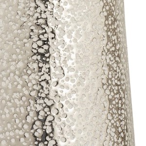 Ensemble de vase en métal argenté martelé Willa pour la décoration de la maison ou l'affichage de table dans le salon ou la salle à manger - Product Image 3