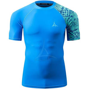 เสื้อยืดออกกำลังกายผู้ชายแขนสั้นรุ่นใหม่ปี 2025 ผ้ารัดกล้ามเนื้อ สีพื้น ผลิตจากผ้าสแปนเด็กซ์/โพลีเอสเตอร์ ระบายอากาศได้ดี เป็นมิตรกับสิ่งแวดล้อม ปรับแต่งได้ - Product Image 2