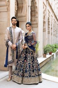 Diseñador de moda indio/paquistaní Lehenga Choli con elegante pantalón Sherwani y estola trabajo de bordado pesado - Product Image 2