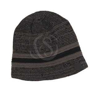 Gorro de Invierno de Lana 100% Fabricado en Pakistán con Logotipo Personalizado - Gorro Unisex Ajustable de Alta Calidad - Product Image 1