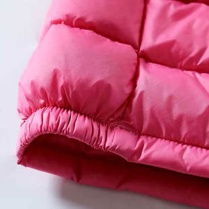 Low MOQ OEM Custom Logo <b>Sleeveless</b> Bubble Puffer <b>Vest</b> Jacket / Waistcoats Warm Winter <b>Men</b> <b>Vest</b> - Product Image 3