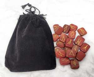 Top vente rouge jaspe Rune ensemble cristal naturel pierre précieuse sculpté gravure Style Reiki amour pierre semi-précieuse artisanat - Product Image 2