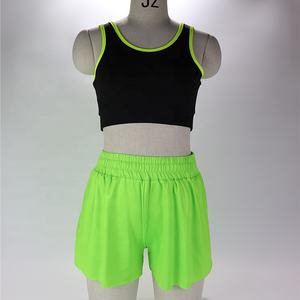 Nouvel arrivage de shorts de yoga pour femmes de grande taille, couleur unie, logo personnalisé, uniformes de sport, tenue d'entraînement, cordon de serrage moyen bon marché - Product Image 1