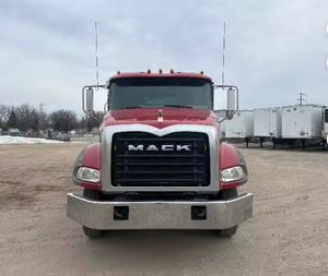 Camion plateau Mackk Granite GU533 d'occasion 2021 - 350 CV, boîte automatique 6 vitesses, prix de gros, à vendre - Product Image 2