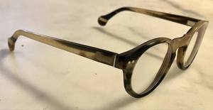 แว่นตาทำมือทรงใหญ่ ดีไซน์หรูหรา ทันสมัย ทนทาน ทำจากเขาสัตว์ สำหรับผู้ชายและผู้หญิง งานฝีมือจากธรรมชาติแท้ Omar Creations - Product Image 3