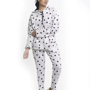 Ropa de invierno Último diseño Tallas grandes Mujeres Sublimación Chándal Precio al por mayor Cómodo Mujeres Sublimación Chándal - Product Image 3