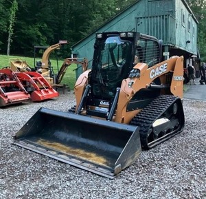 Minicargadora Case TR310B 2021: Potencia Avanzada, Precisión y Versatilidad - Product Image 1