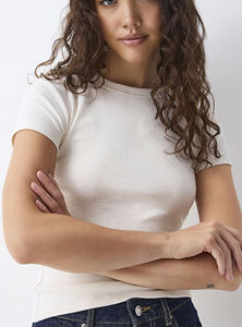 Camiseta Premium para Mujer, 100% Algodón, Lisa, Corta, Corte Ajustado, Minimalista, para Mujer, Logotipo Personalizado, Camiseta al por Mayor - Product Image 2