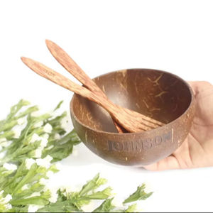 Cuencos de coco grabados artesanales únicos, cuenco grabado de cáscara de coco al por mayor con logotipo de alta calidad - Product Image 1