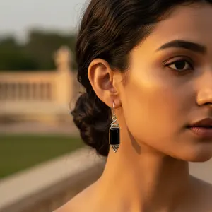 Boucles d'oreilles pendantes en argent 925 pour femmes, onyx noir, plaqué or, avec perle et diamant pour mariage - Product Image 3