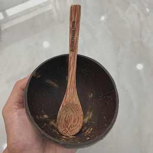 Wholesale Factory Offered 100% Natural Jumbo Small Acai Coconut Shell <b>Bowls</b> Set Engraved Custom Logo Polished Spoon Fork <b>Straw</b> - Product Image 6